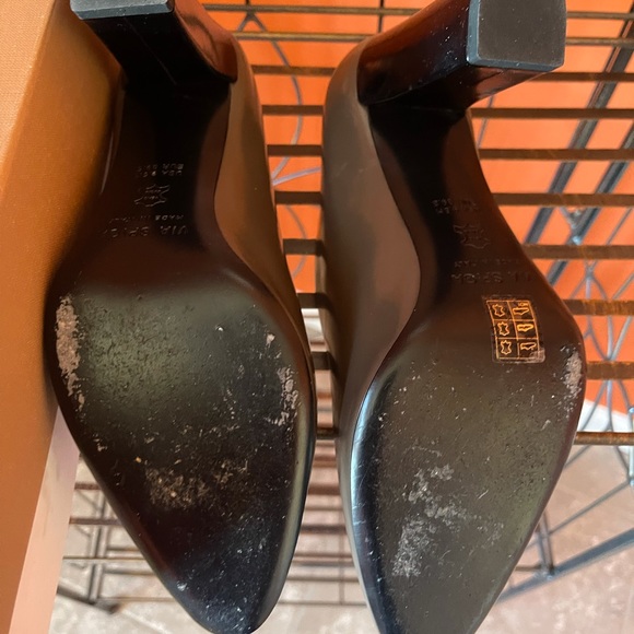 Via Spiga  Pump/Bootie - Picture 2 of 2